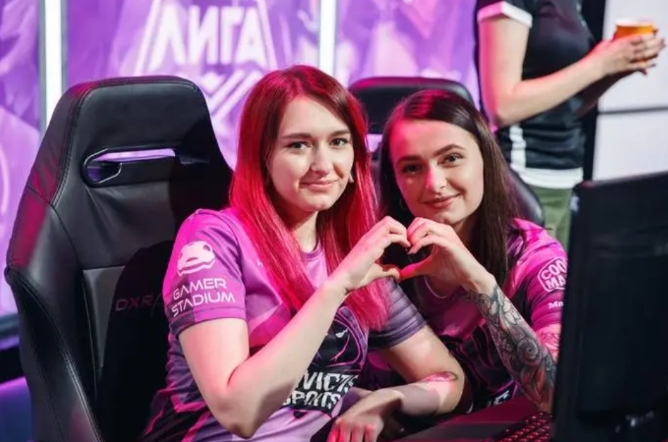 和防守两端 和防守两端